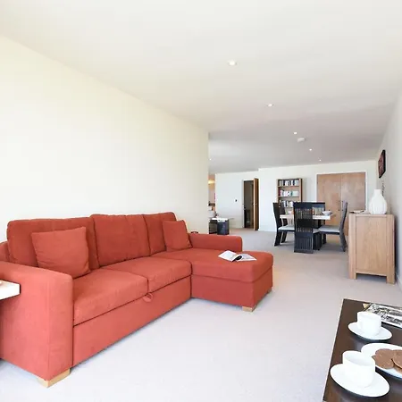 Ocean View Apartment *